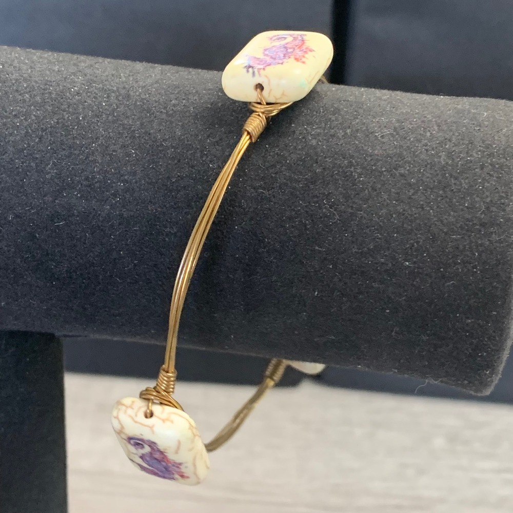 Handmade Wire Wrapped Bangle Bracelet Ceramic Seahorse Beads Gold Tone 8.5 Inch